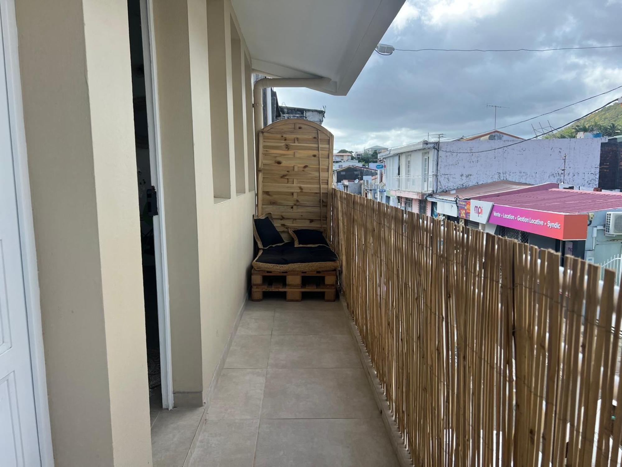 Appartement 2 Chambres แซ็งต์-ลูซ ภายนอก รูปภาพ
